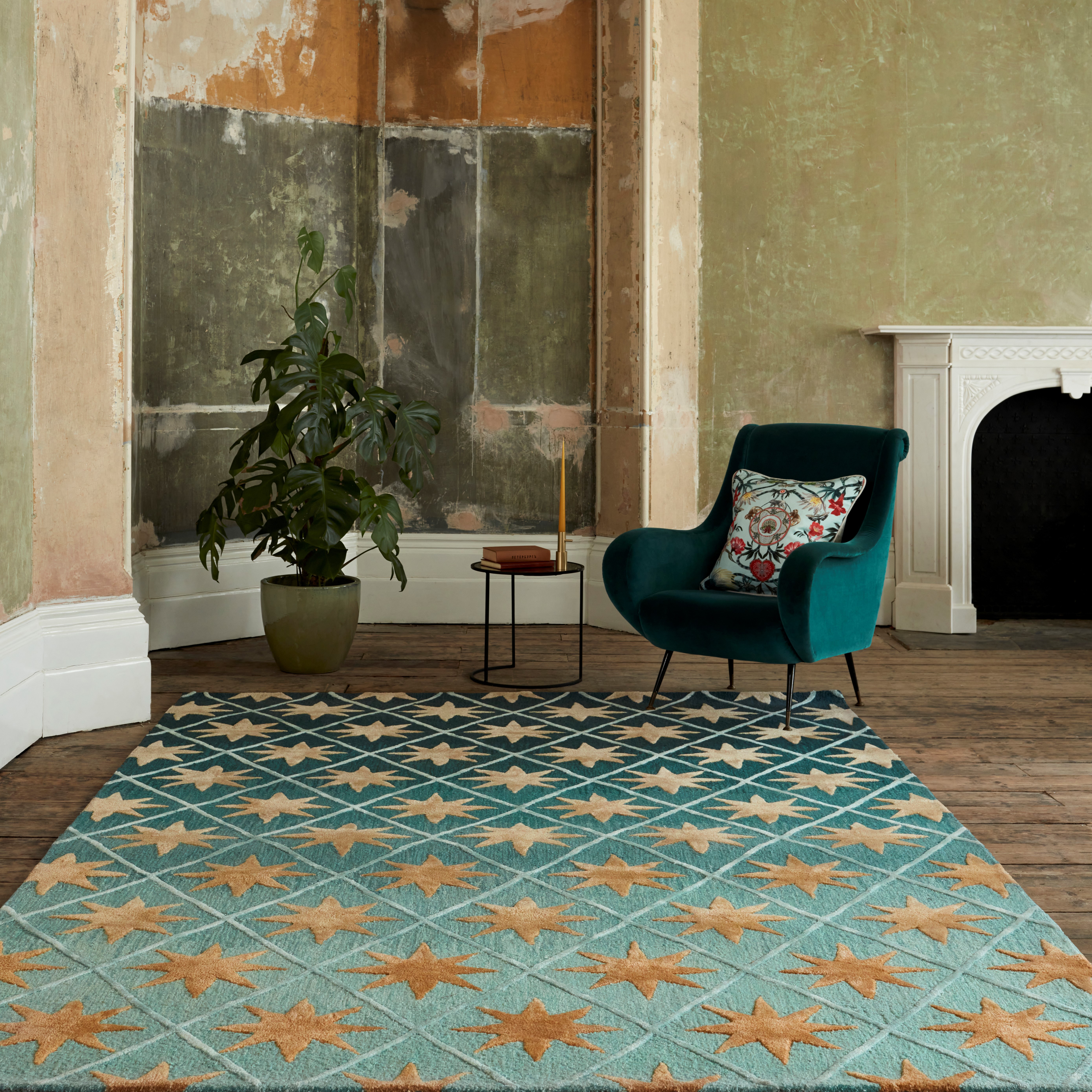 Atlas Sky Wool Rugs By Designer Matthew Williamson In Green